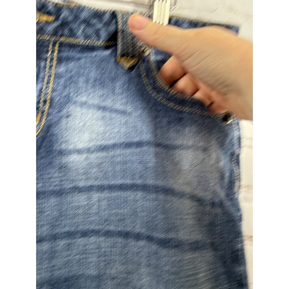 So Jeans Shorts Juniors Size 15 Blue Medium Wash Rolled Hem Distressed - Picture 5 of 5